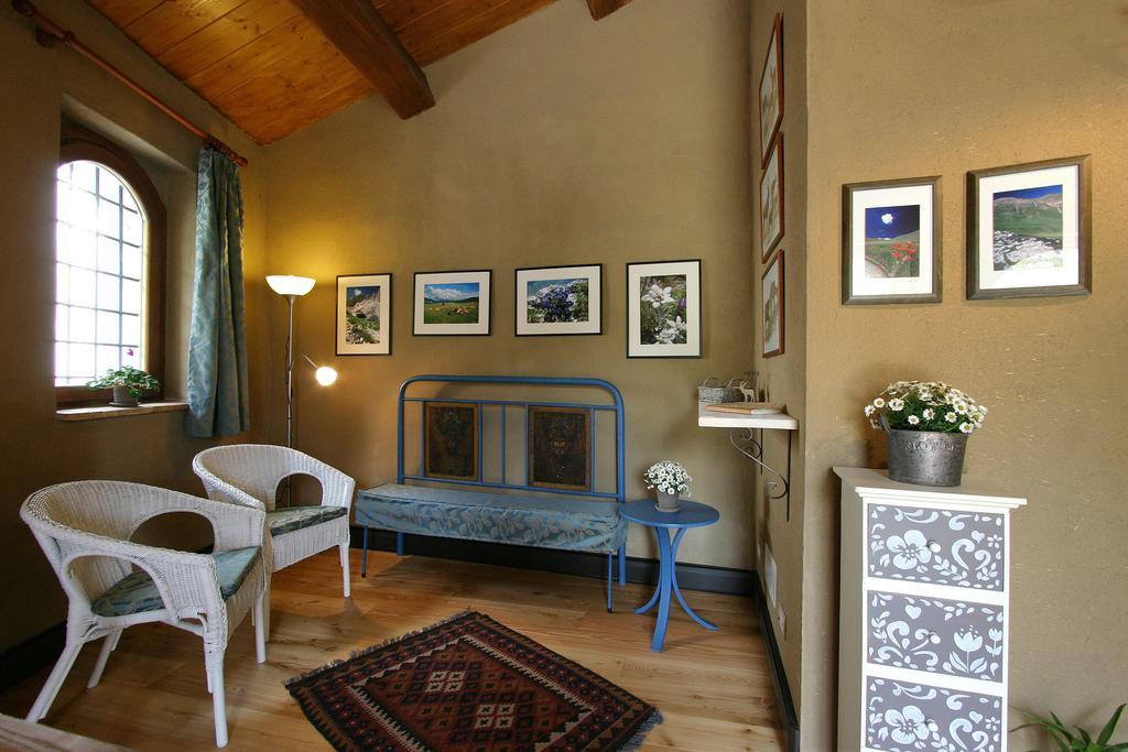 B&B Cascina Dell'Orso Castelsantangelo sul Nera Zewnętrze zdjęcie